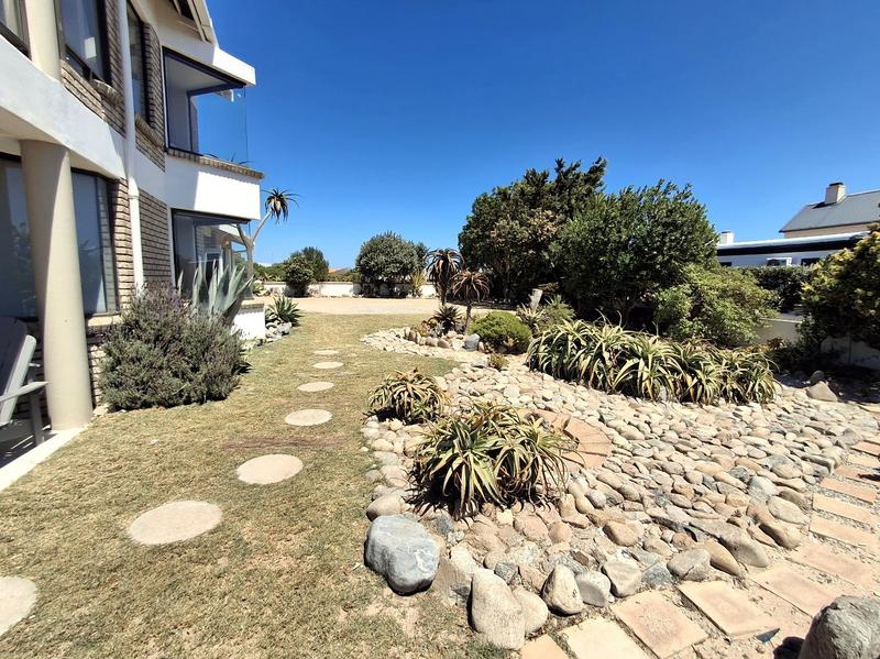 4 Bedroom Property for Sale in Britannia Bay Western Cape